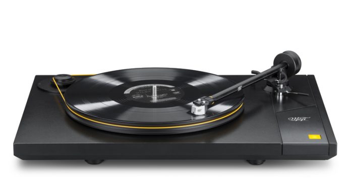 The Best TURNTABLES Of 2018 For Every Music Enthusiast